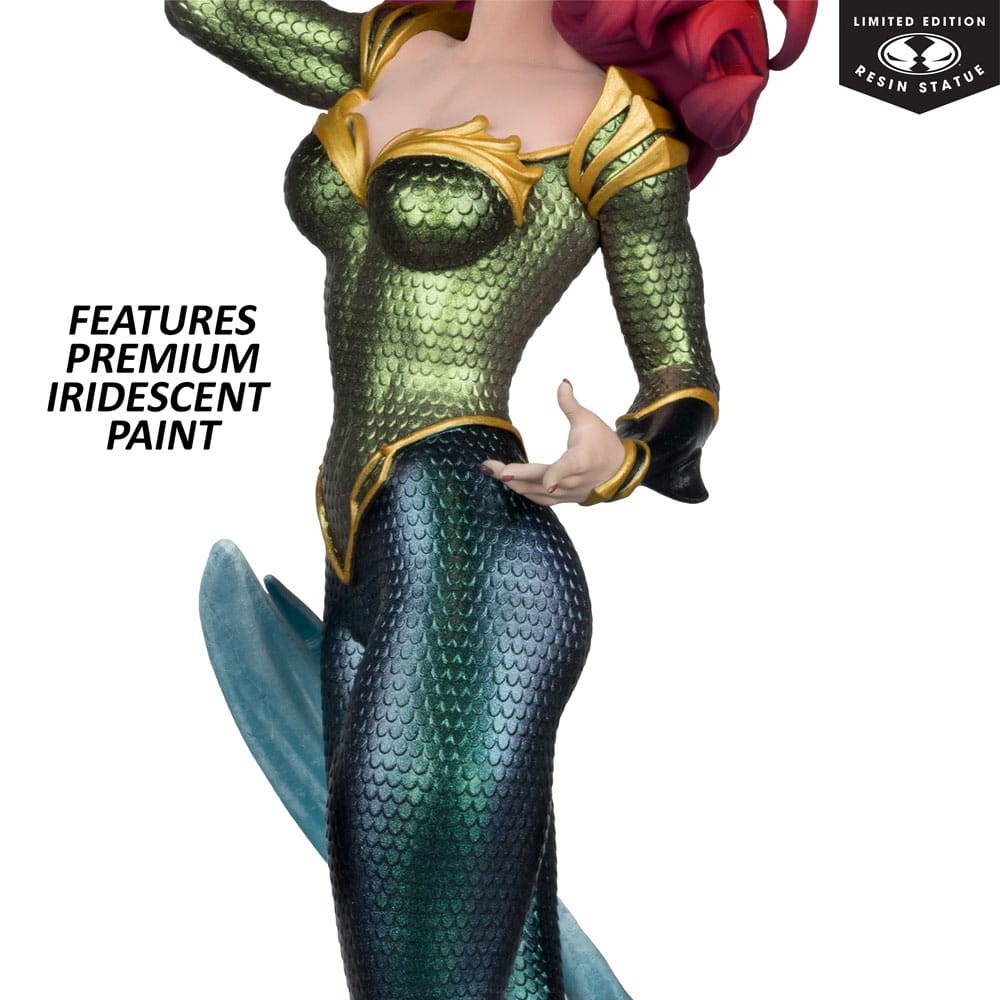 DC Direct Cover Girls Statue 1/8 Mera by J. Scott Campbell 26 cm